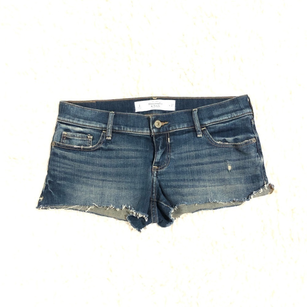 Abercrombie & Fitch New York shorts women’s size 4 w27 NWT